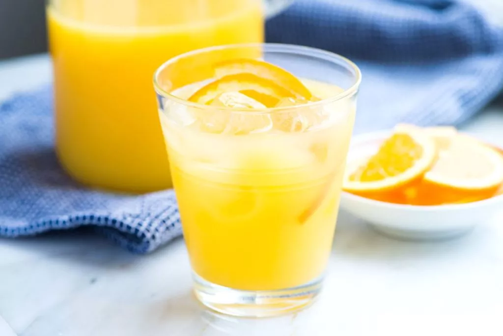 orange juice mixed with sparkling water