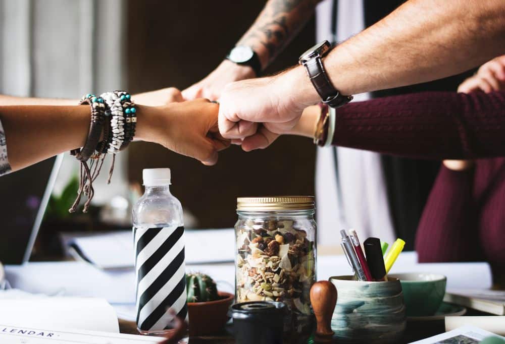 all hands